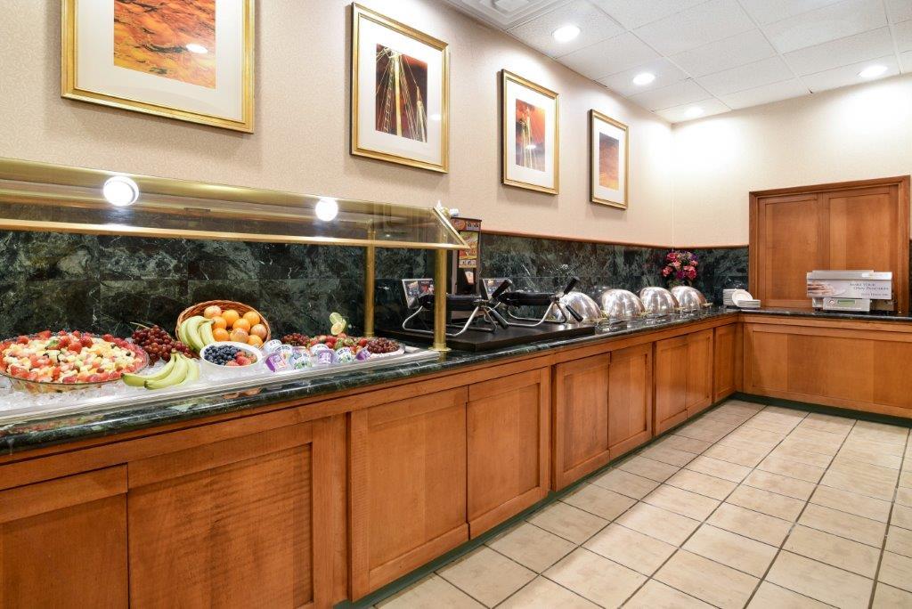波特兰机场克拉丽奥酒店 外观 照片